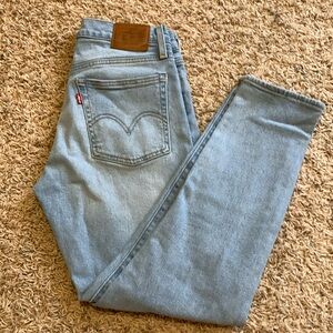 Levi’s premium wedgie jeans